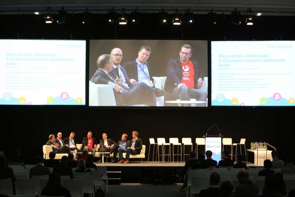 Bühne der Internet World Expo