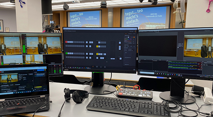 Livestreamsetup mit Monitoren